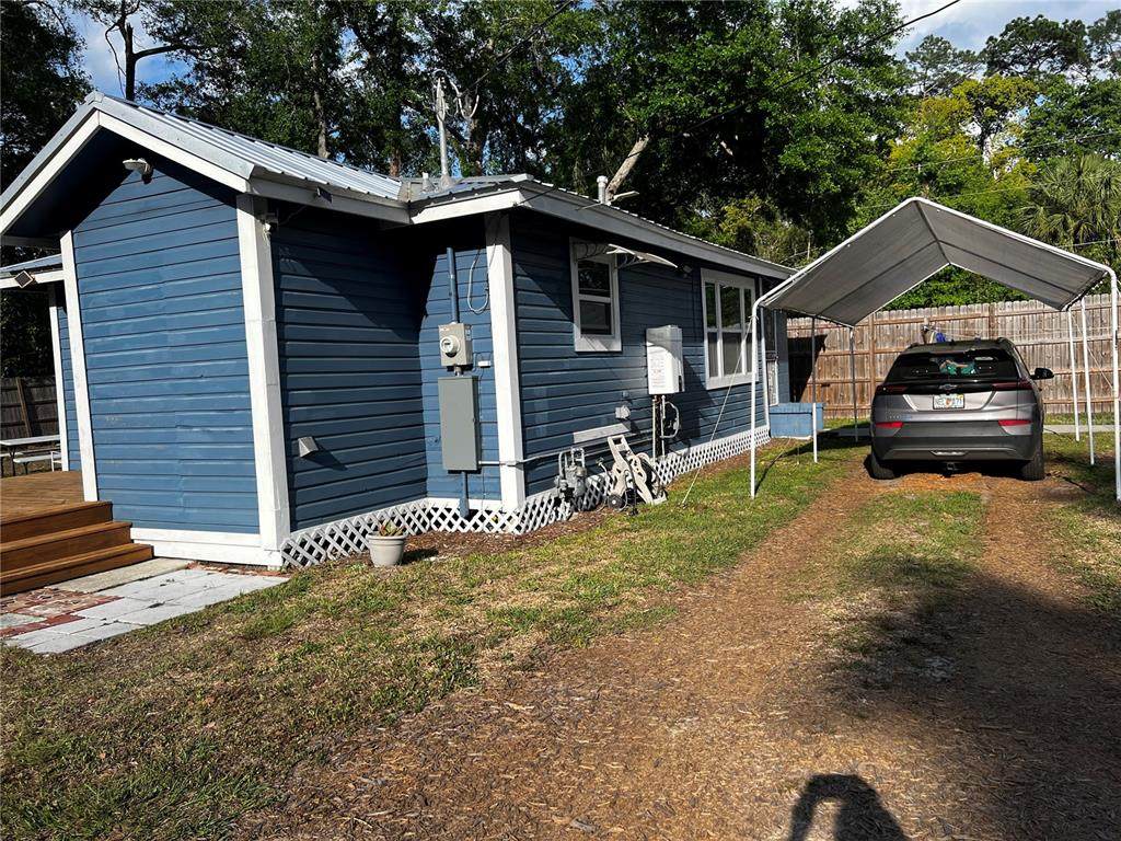 408 18 Street - Photo 1