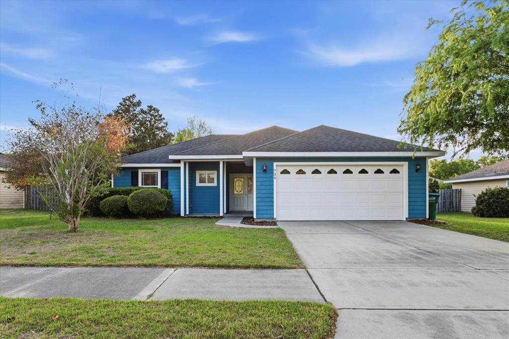 934 255TH Way - Photo 1