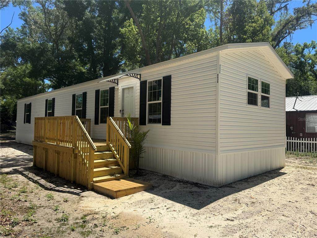 8630 82ND Terrace - Photo 1