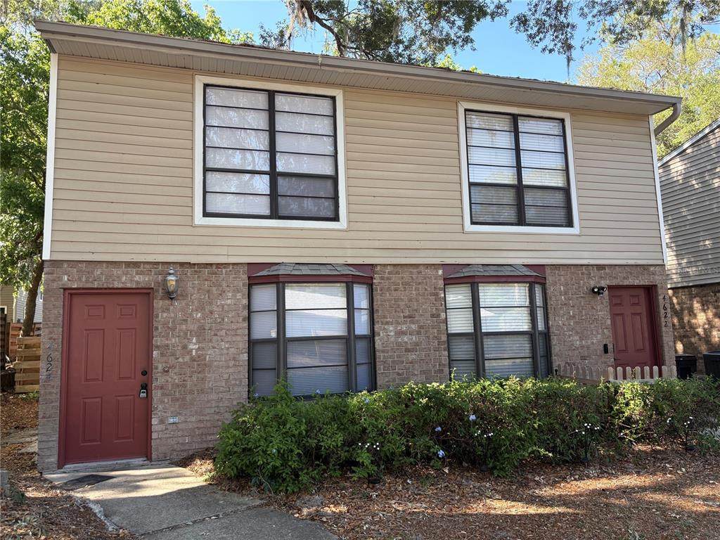 4624 45 Lane - Photo 1