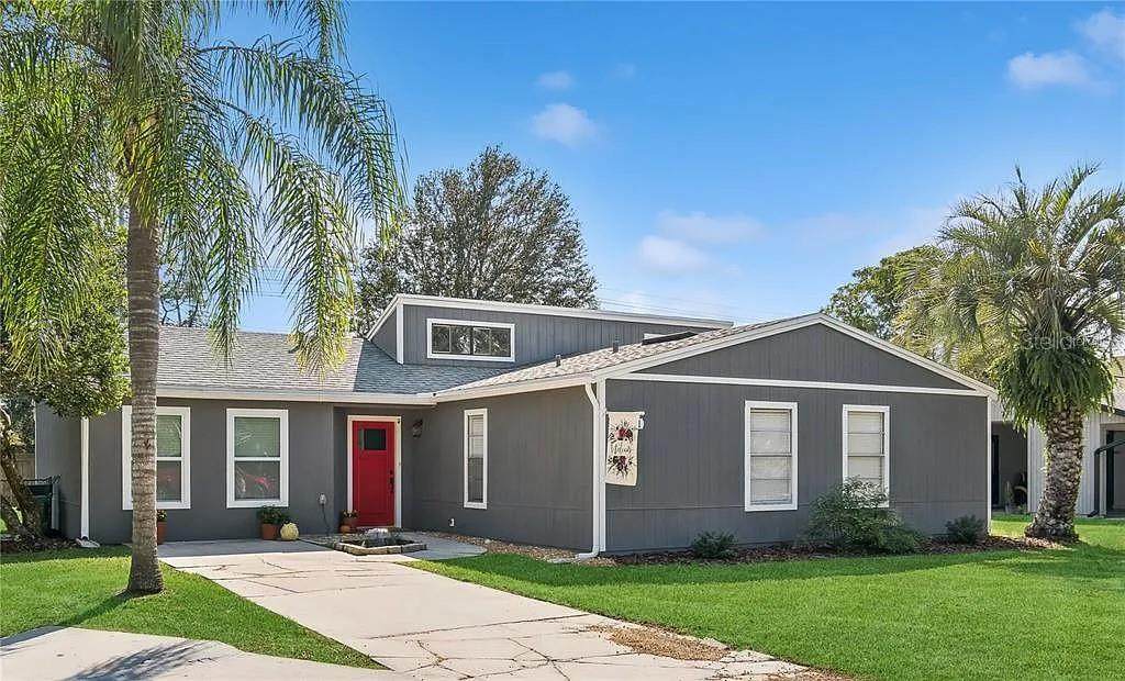 2411 54TH Avenue - Photo 1