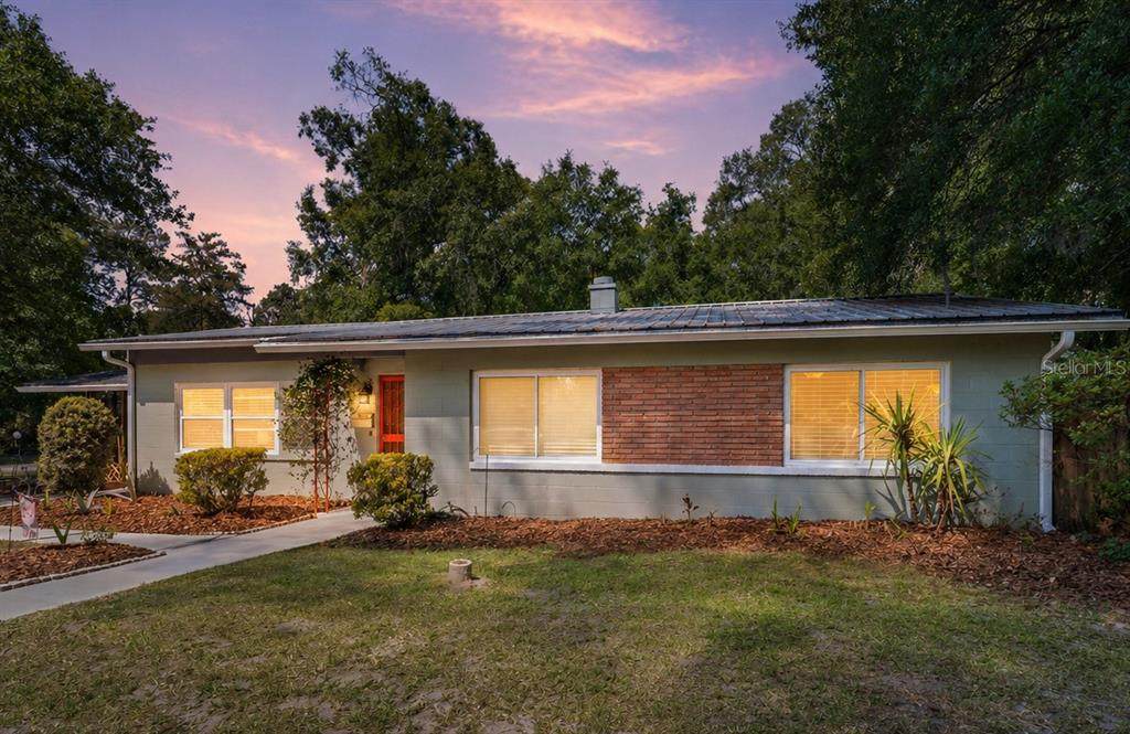 530 10TH Street - Photo 1