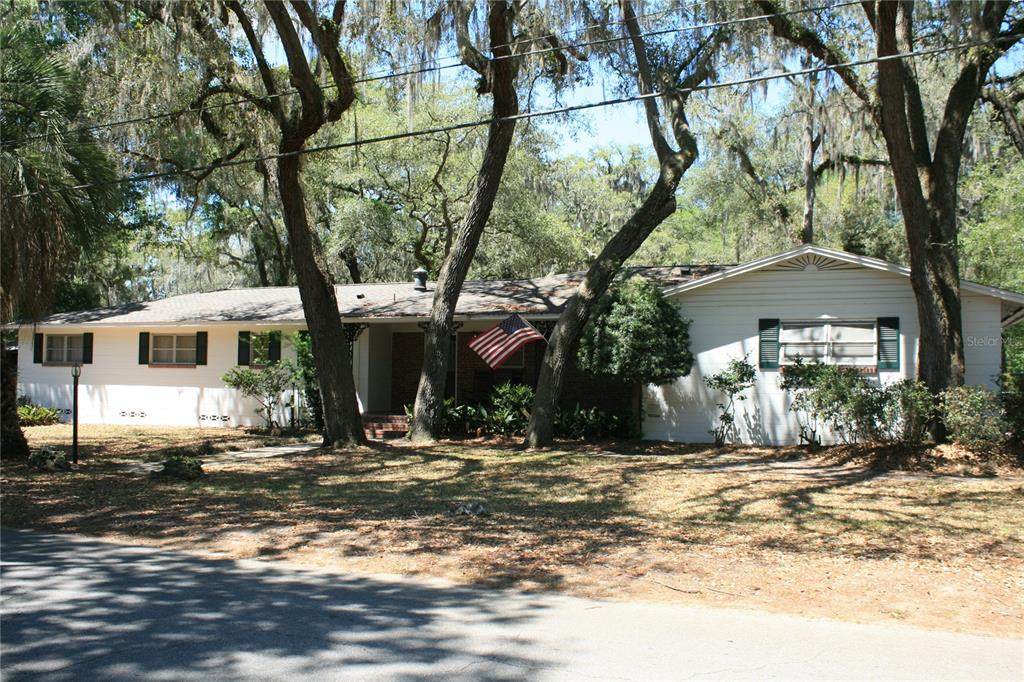 106 38TH Street - Photo 1