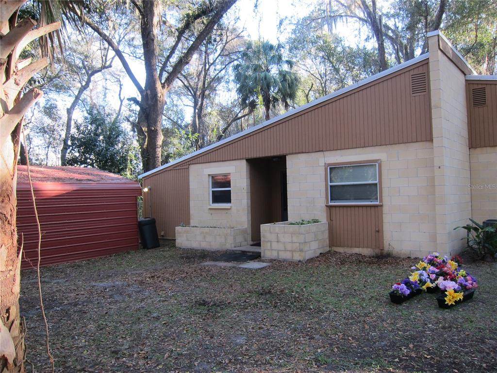 208 7 Place - Photo 1