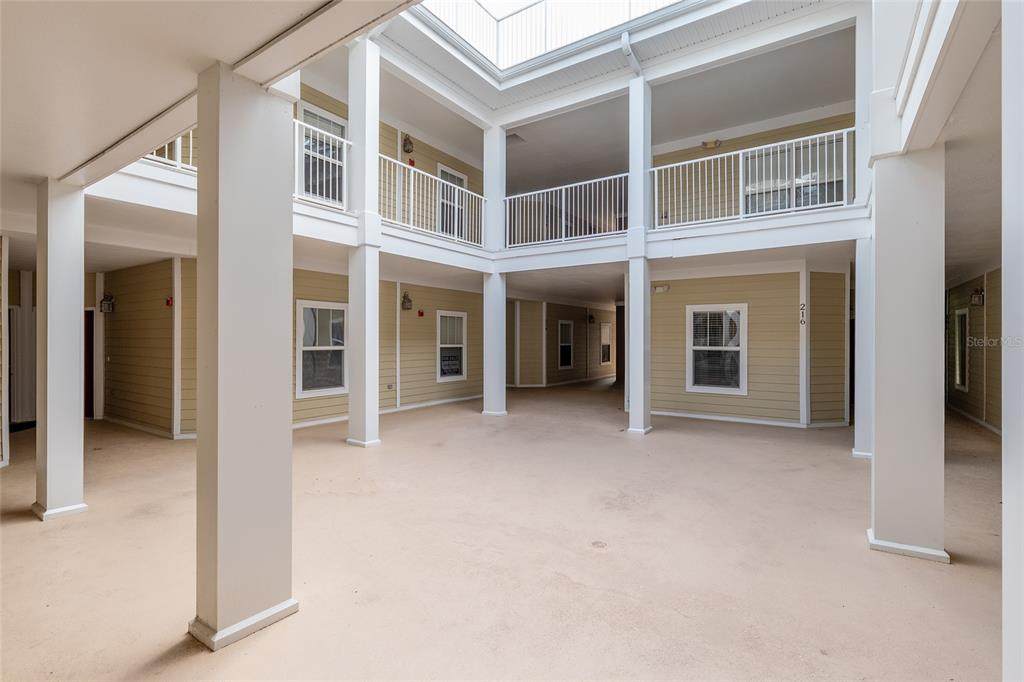 https://bt-photos.global.ssl.fastly.net/mfr/orig_boomver_1_GC540370-2.jpg