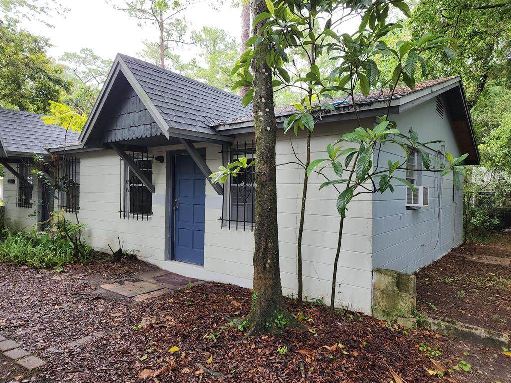 1958 4 Street - Photo 1