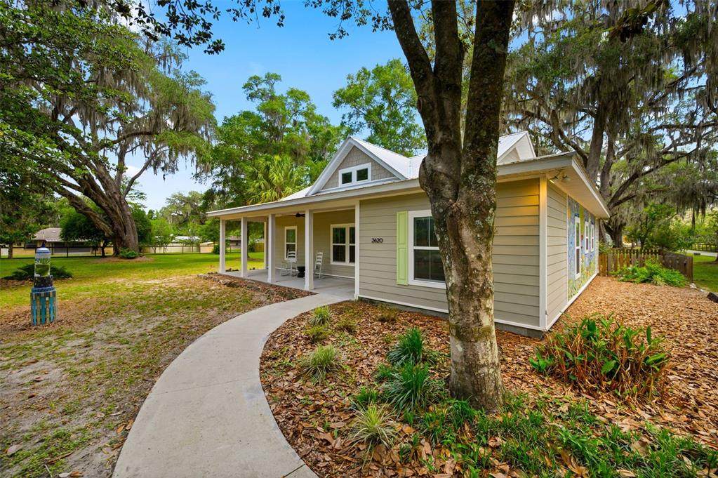 2620 31ST Avenue - Photo 1