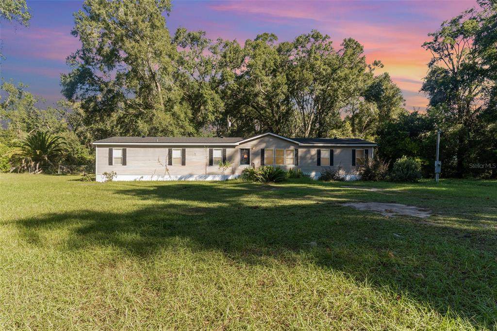 18905 250TH Street - Photo 1