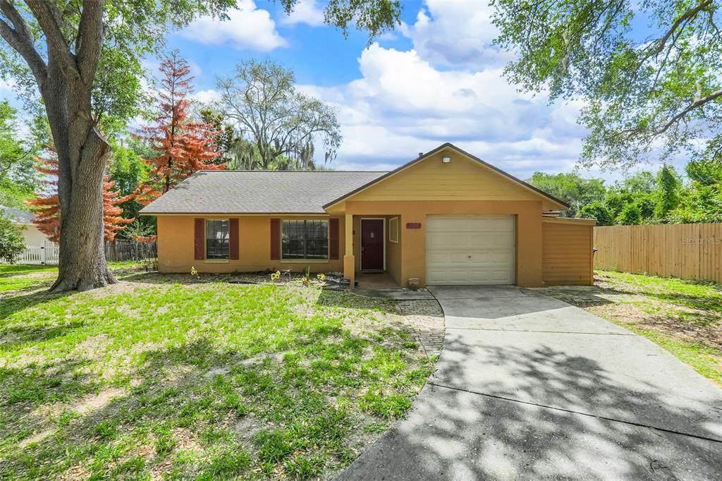 207 Howard Court - Photo 1