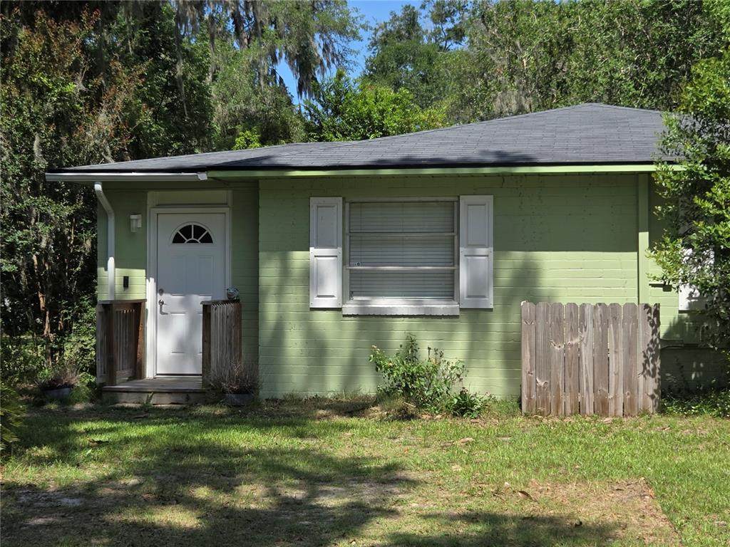 725 33RD Avenue - Photo 1