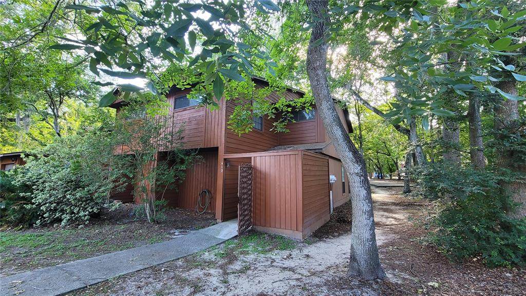 819 57TH Terrace - Photo 1