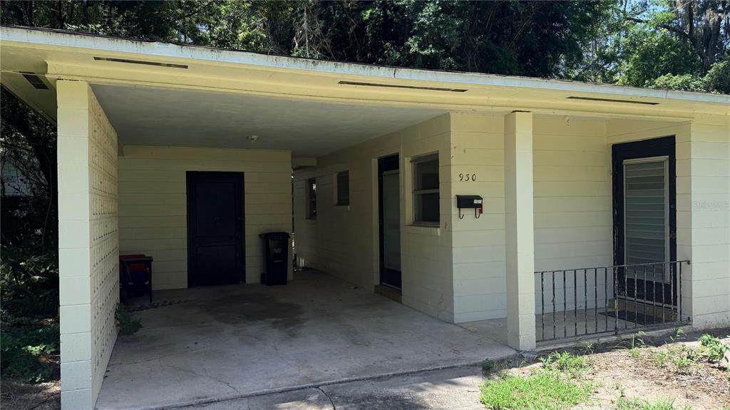 930 6TH Avenue - Photo 1