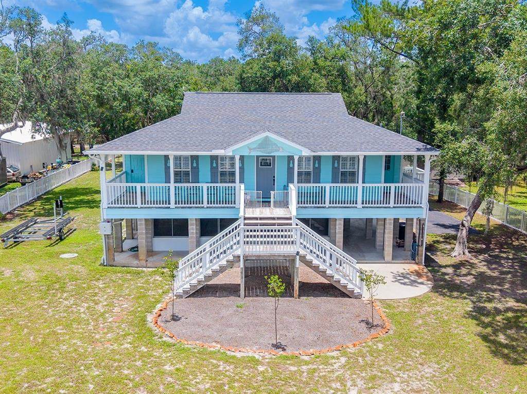 8213 Riverview Road - Photo 1