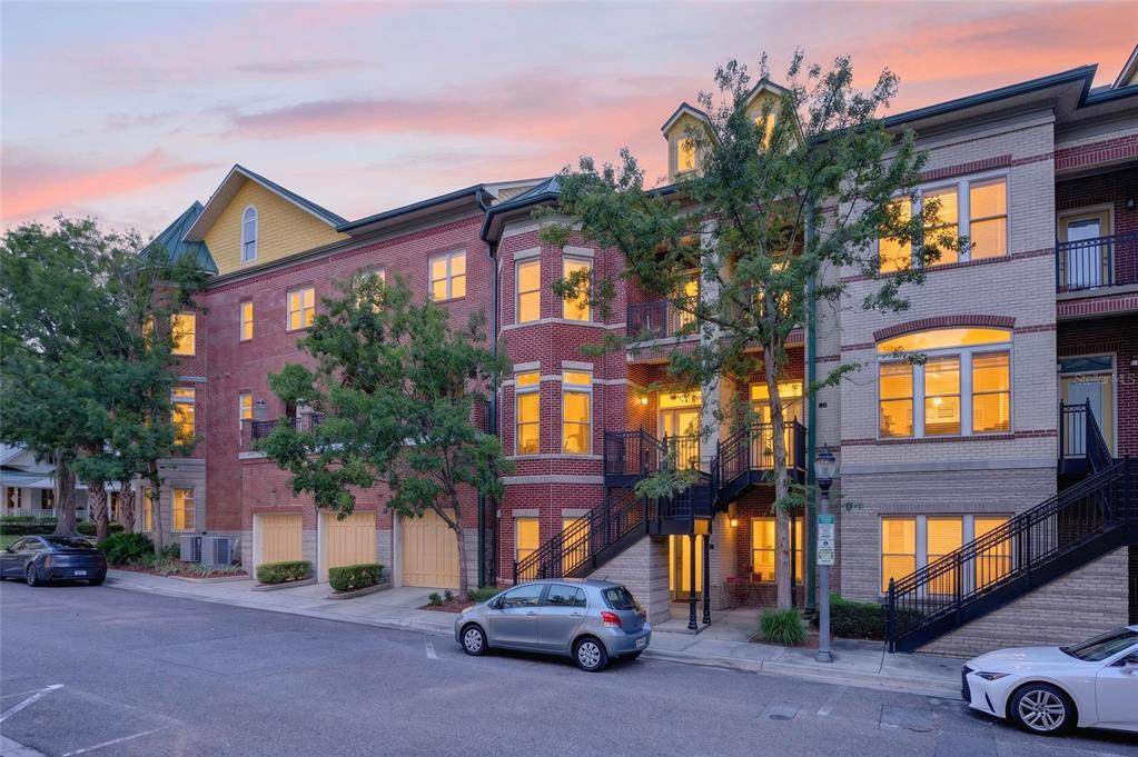 125 4TH Street - Photo 1