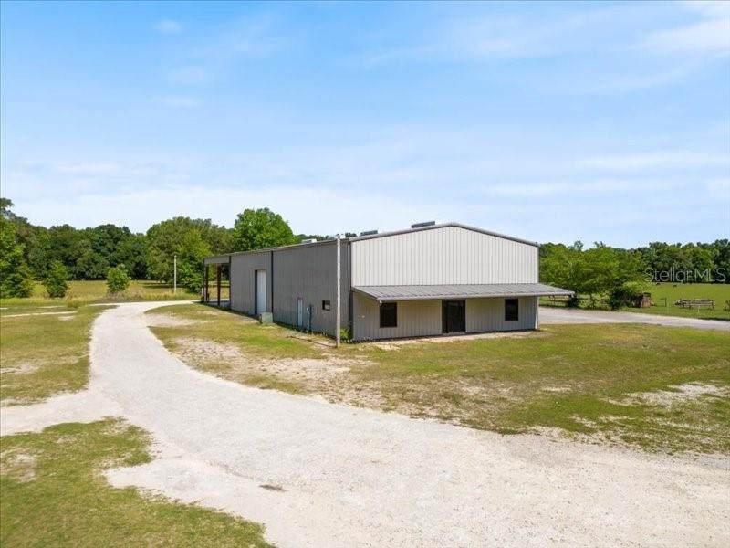 22429 Us Highway 441 - Photo 1