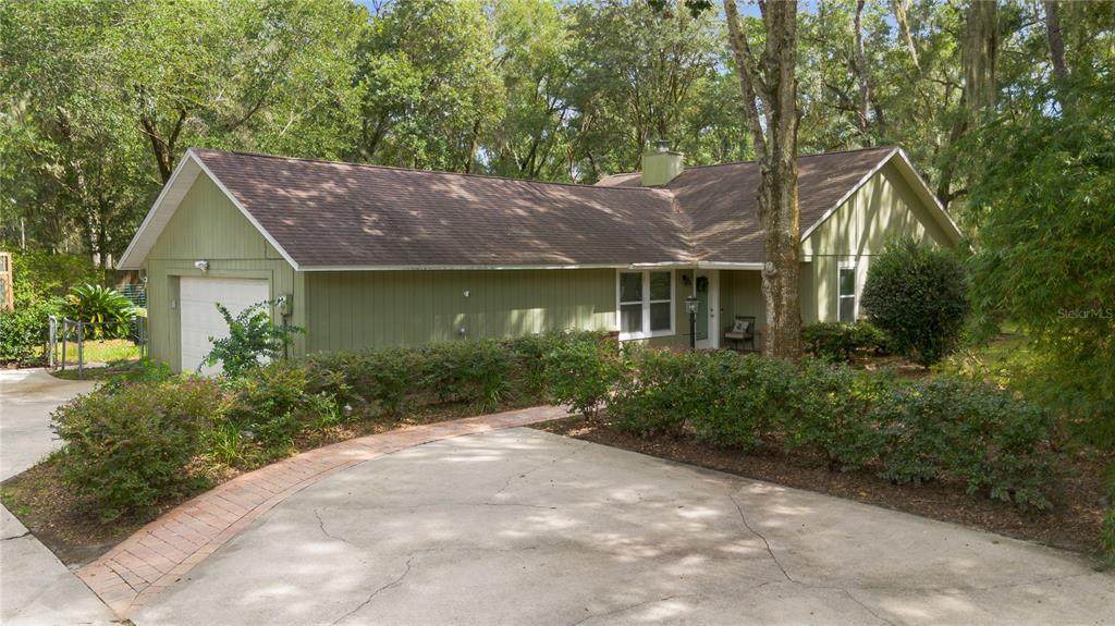 5305 52ND Terrace - Photo 1
