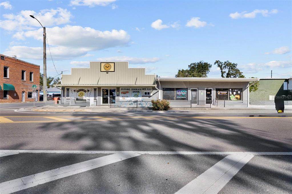 220 N Main St, Trenton, FL 32693