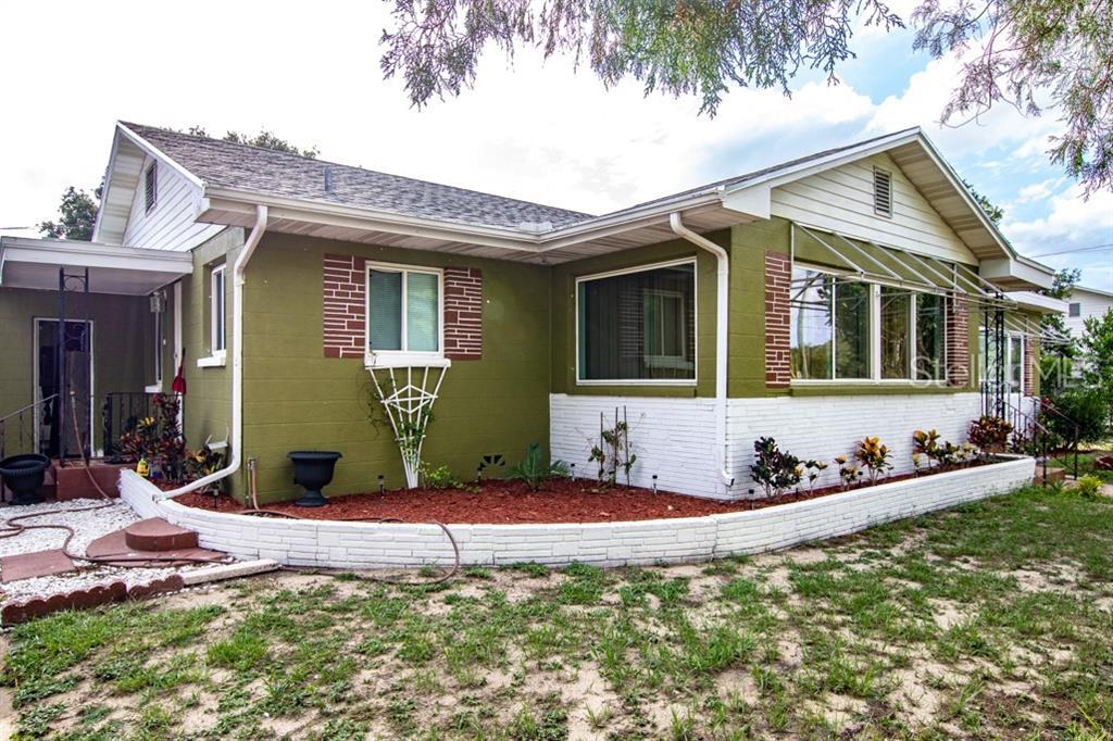106 Shady Oak Avenue - Photo 1