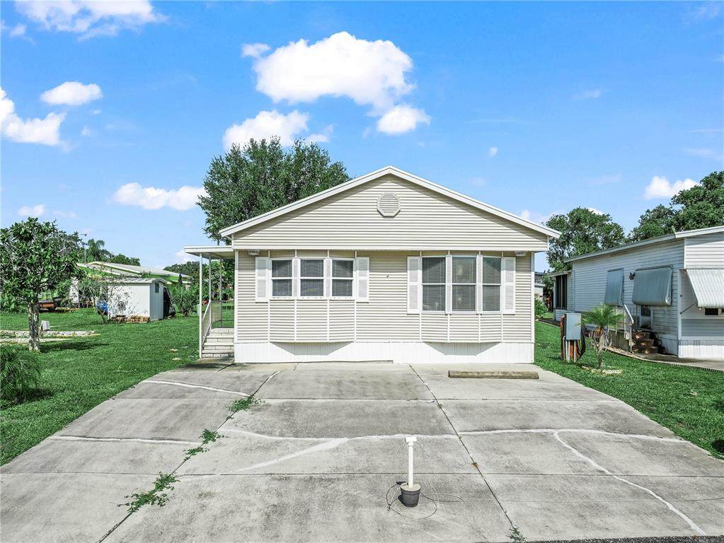 108 Silversides Street - Photo 1