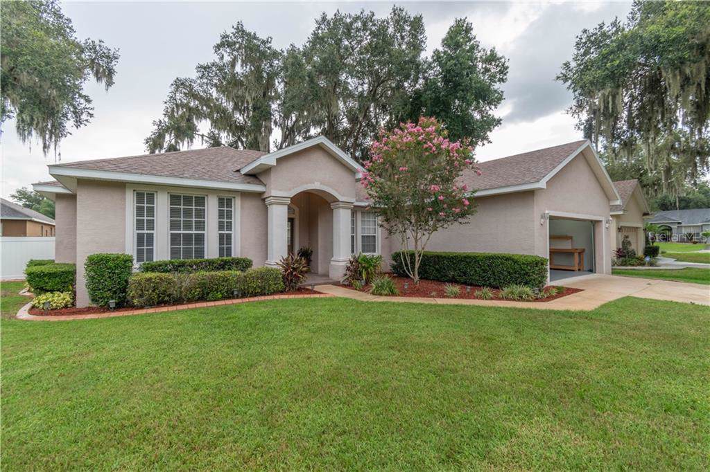 5416 Oxford Manor Circle - Photo 1