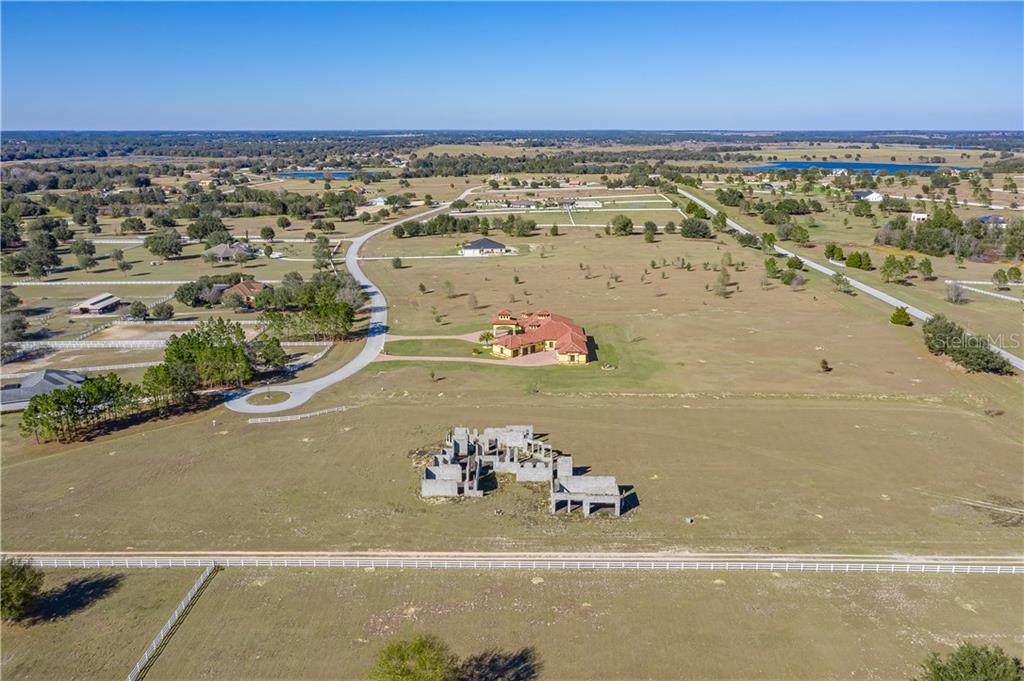 18800 Groves Drive - Photo 1