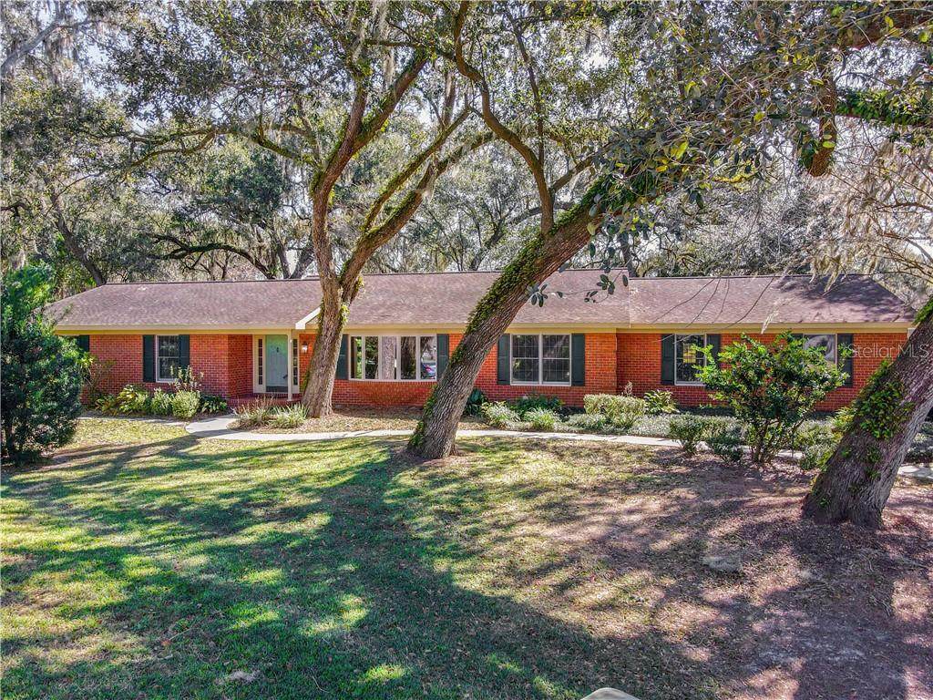 407 Peninsular Drive - Photo 1