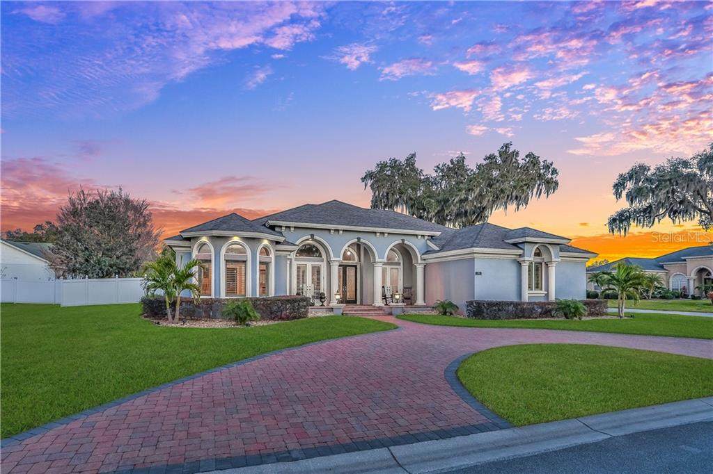 894 Ashton Oaks Circle - Photo 1