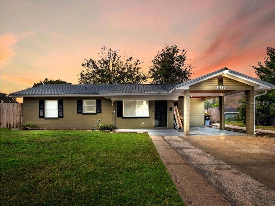 210 Palm Avenue - Photo 1