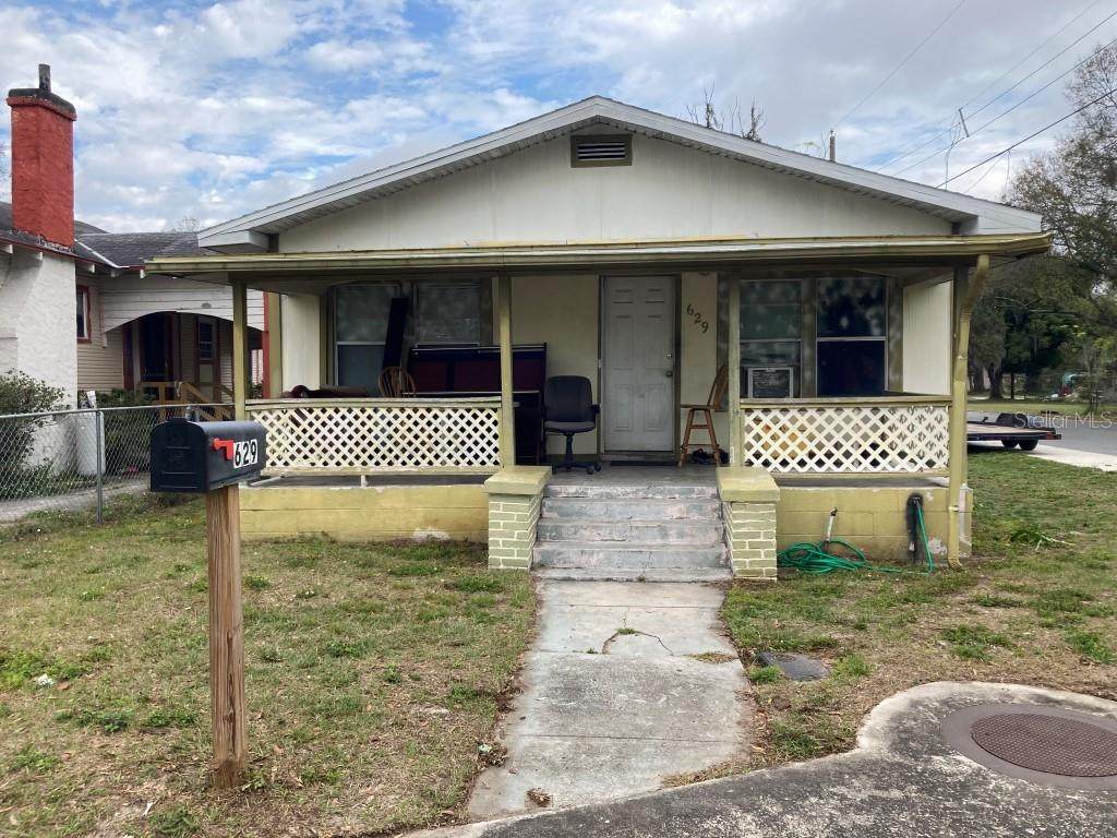 629 6TH Street - Photo 1