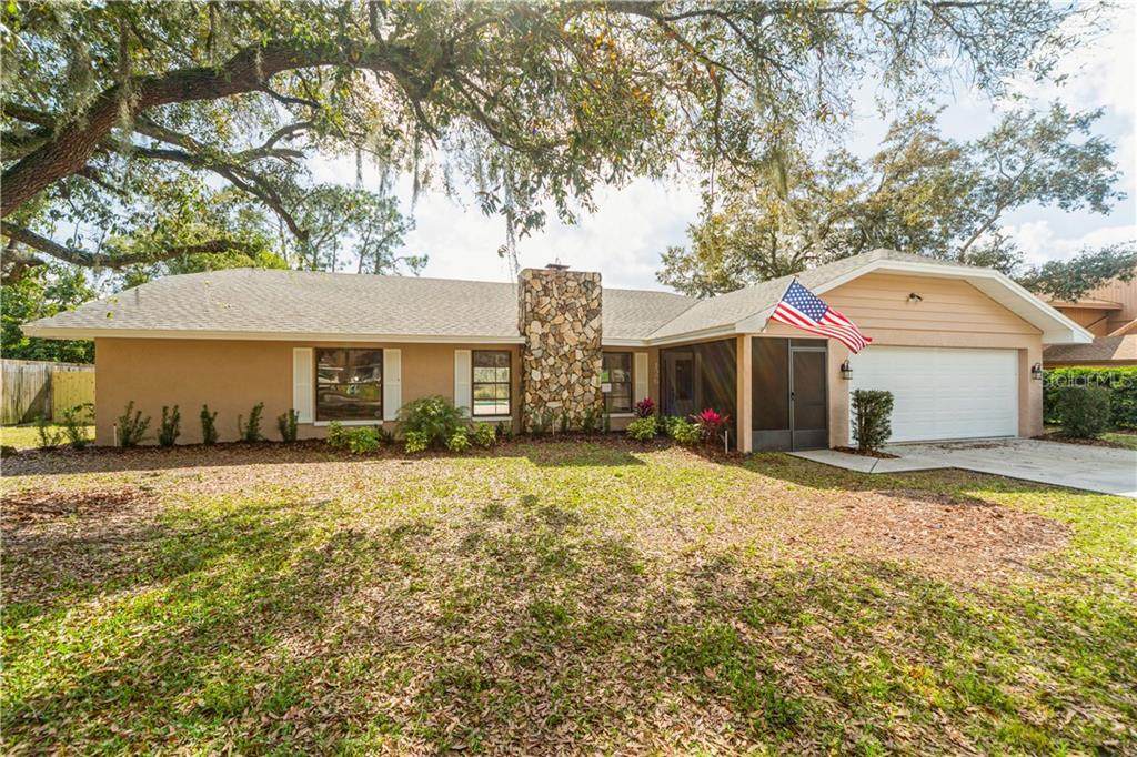126 Woodside Drive - Photo 1