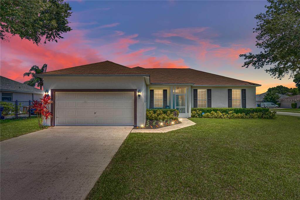 121 Brighton Circle - Photo 1