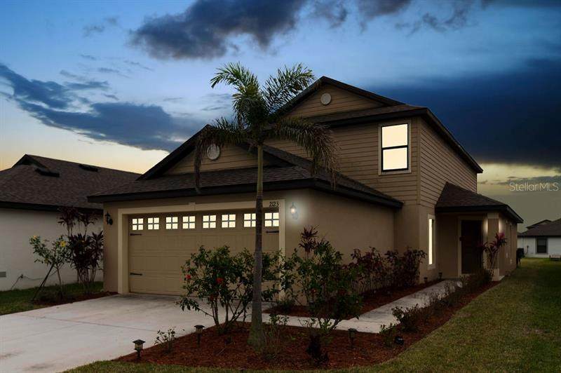 2123 Peyto Way - Photo 1