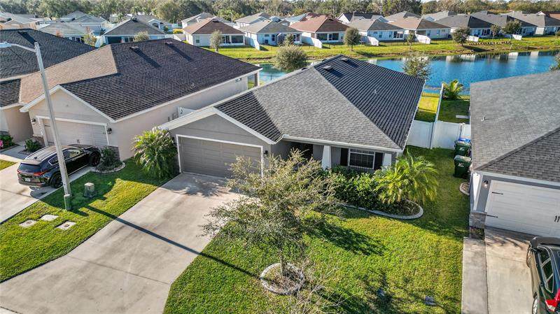3639 Peregrine Way - Photo 1