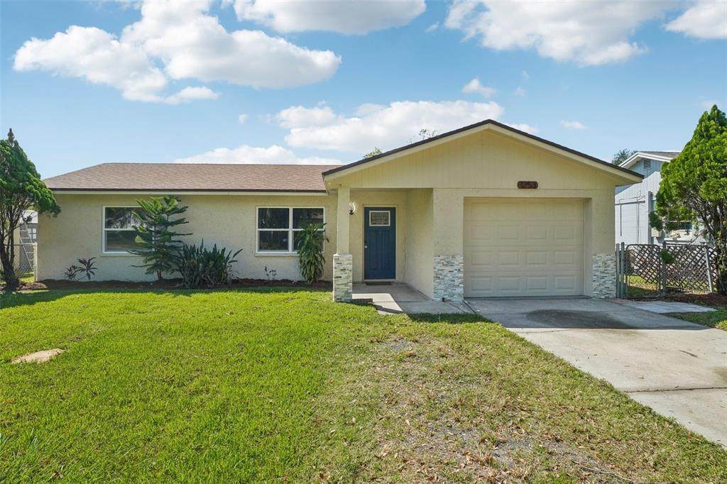 1253 Watersedge Drive - Photo 1