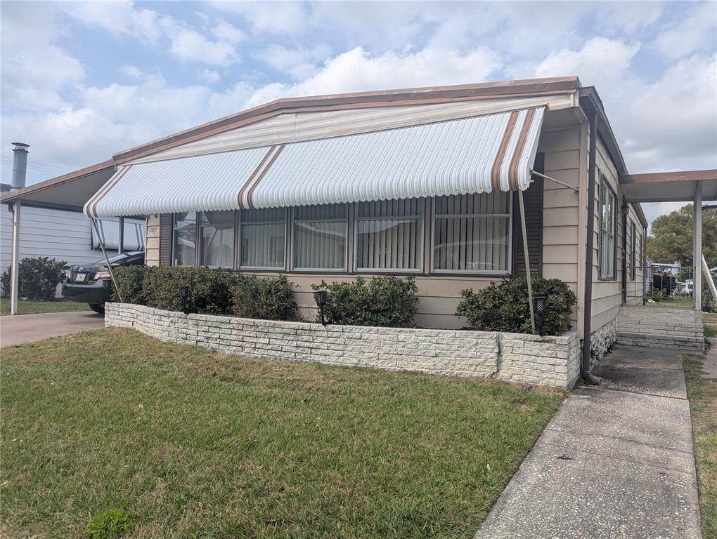 1007 Forest Lake Drive - Photo 1