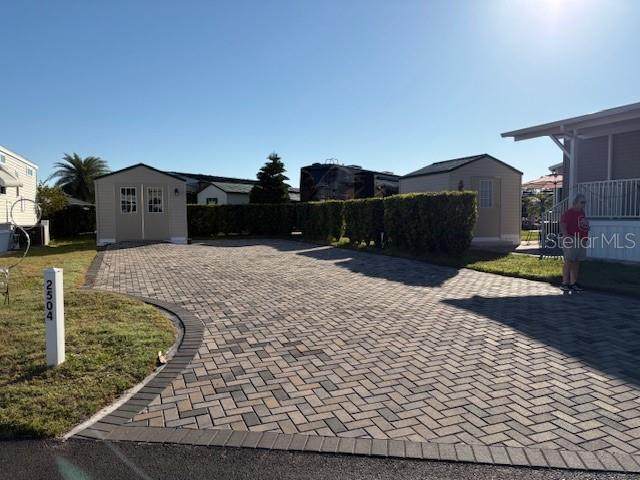 2504 Limewood Avenue - Photo 1