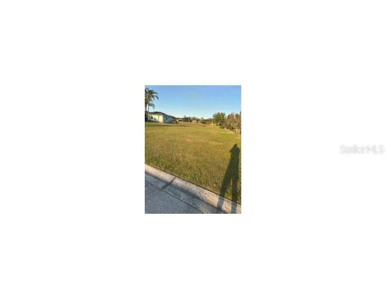 440 Nolane Lane - Photo 1