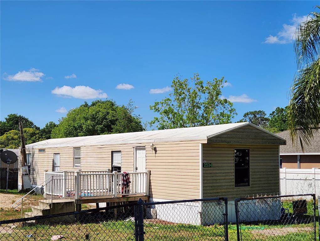 2534 Shiner Drive - Photo 1