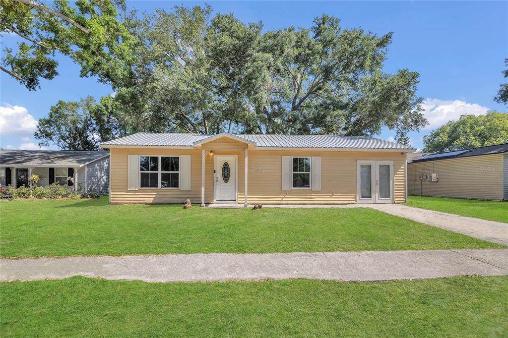 7208 Thomas Jefferson Circle - Photo 1