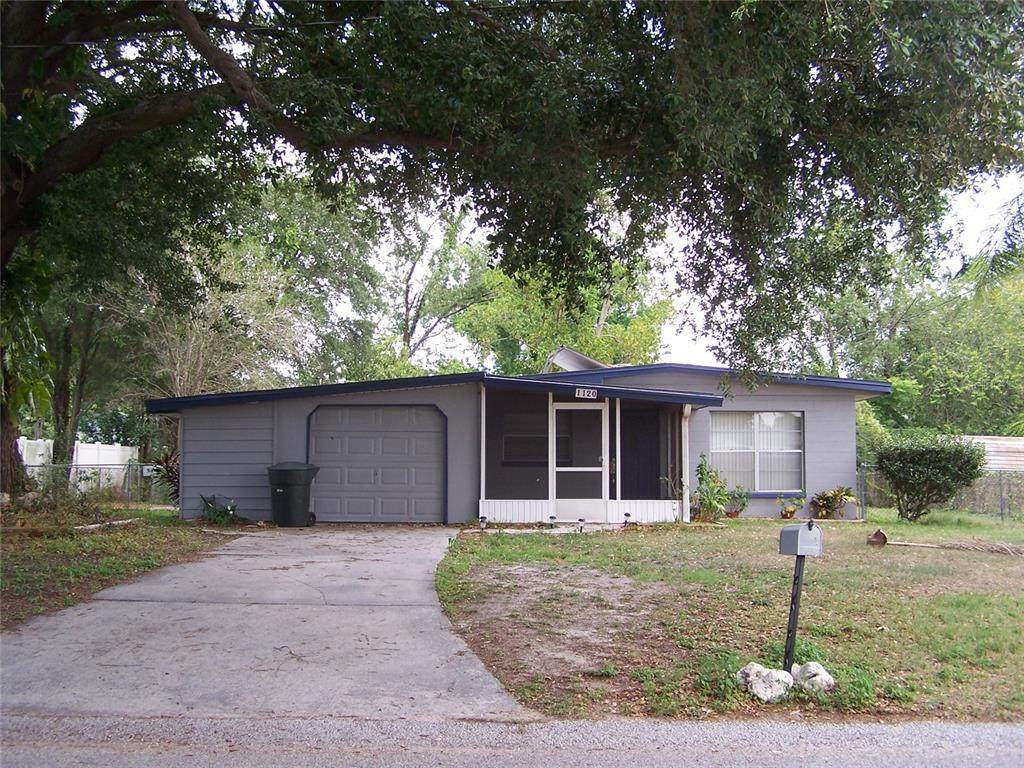 1120 Ivy Lane - Photo 1