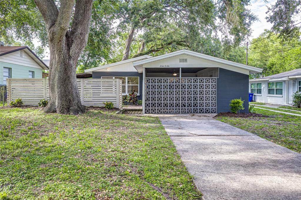906 Lowell Street - Photo 1