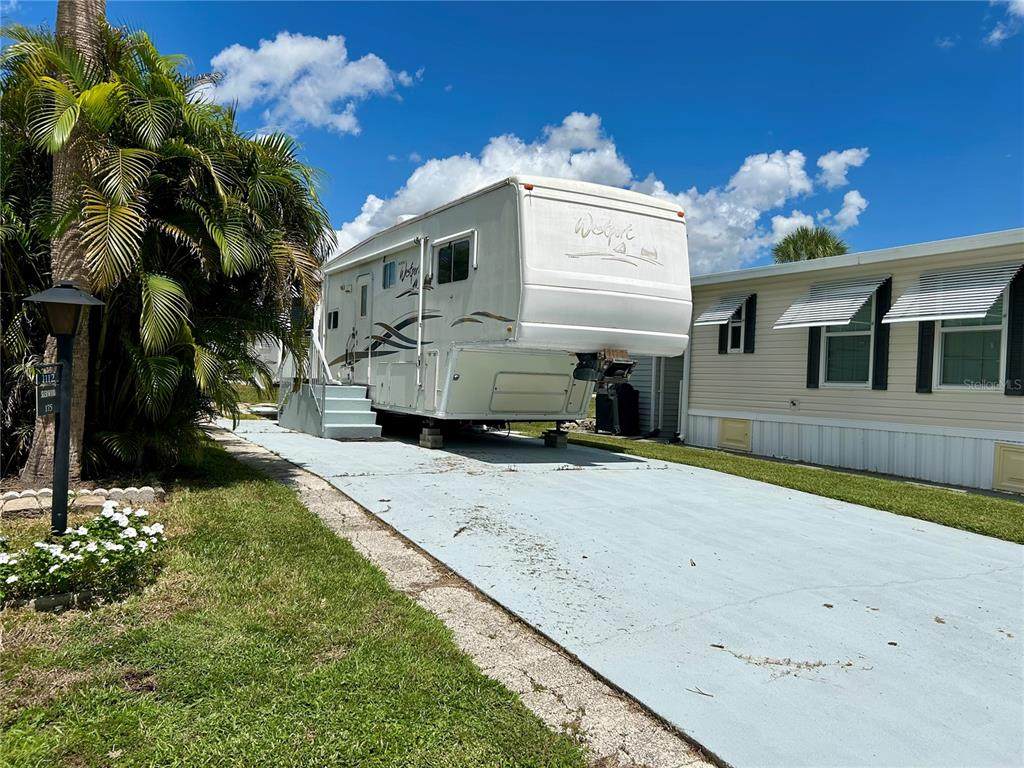 1112 Feather Lane - Photo 1