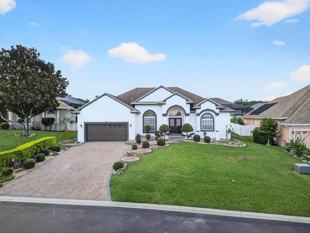 5527 Vintage View Boulevard - Photo 1