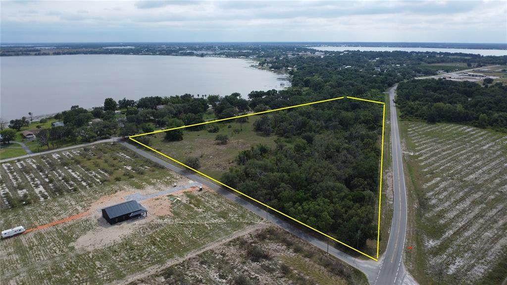 742 Lake Reedy Boulevard - Photo 1