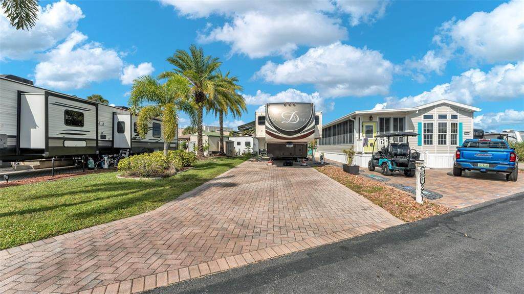 2427 Citrus Tree Road - Photo 1