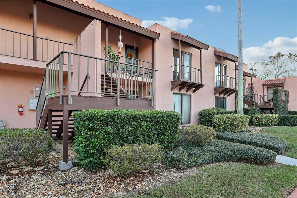 202 La Casa - Photo 1