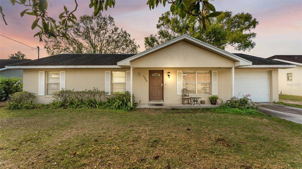 1733 Sandalwood Circle - Photo 1