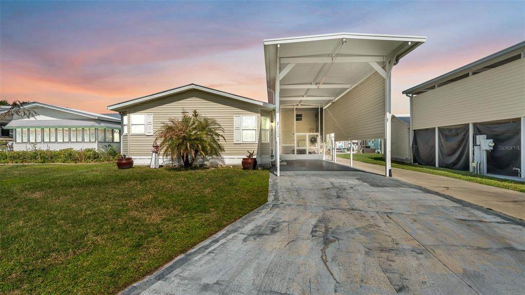 5248 Island View Circle - Photo 1