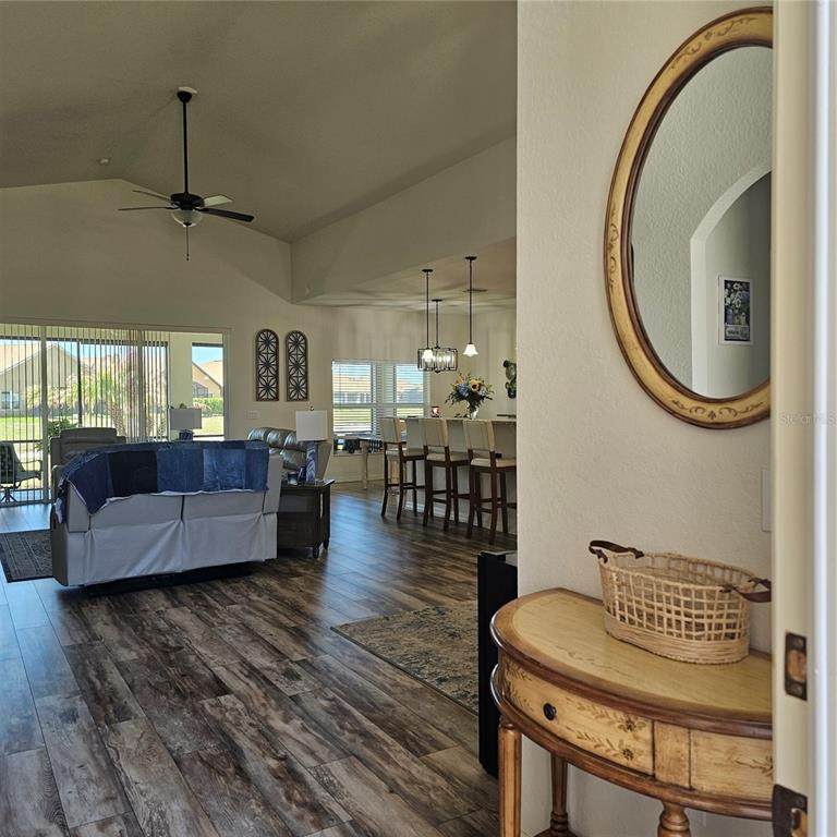 https://bt-photos.global.ssl.fastly.net/mfr/orig_boomver_1_L4960249-2.jpg