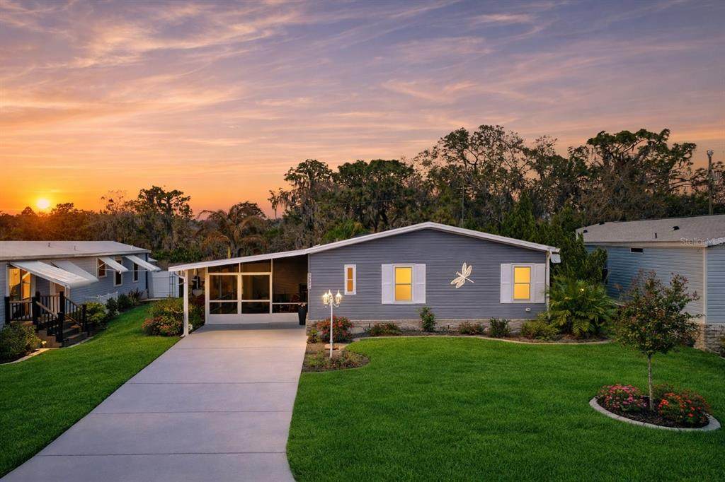 8568 Breeze Hill Drive - Photo 1